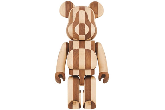 Bearbrick Karimoku Longitudinal Chess 1000%