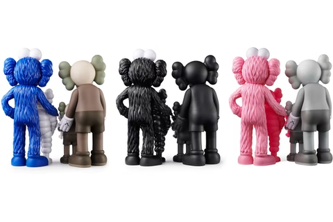 KAWS Family Vinyl Figures Set Brown/Blue/White/Black/Grey/Pink